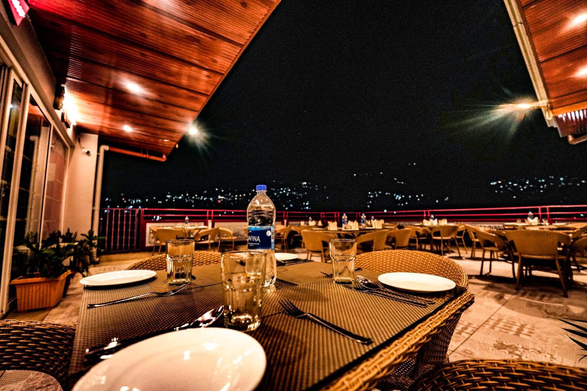 Hotel Square One By D'Polo Dharamshala Exterior foto